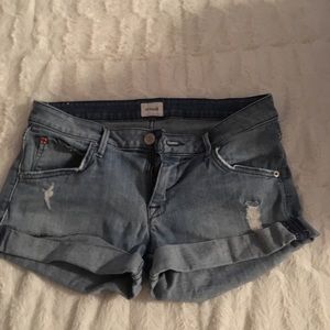 BNWOT Hudson distresses shorts size 27